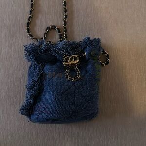 Crossbody denim Chanel bag